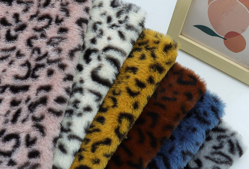 Tela de felpa con estampado de piel de conejo y lazo de leopardo, 500mg x 160cm